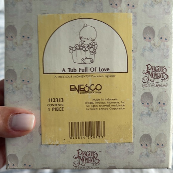 Precious Moments Cream and Pink Bath & Body Accessory - Picture 2 of 4